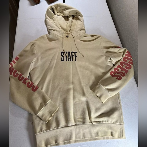 Justin Bieber Purpose World Tour STAFF Hoodie Cream Sweatshirt Men H&M Sz XS - Picture 1 of 9